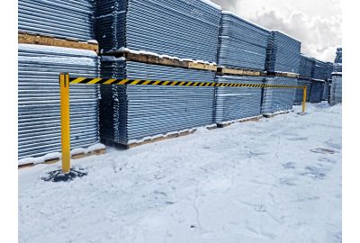 Safety colours at work: what red, yellow, blue and green mean on barriers, floor markings and signs