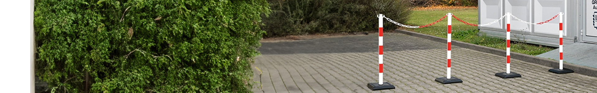 Lawn Markers and Chain Posts