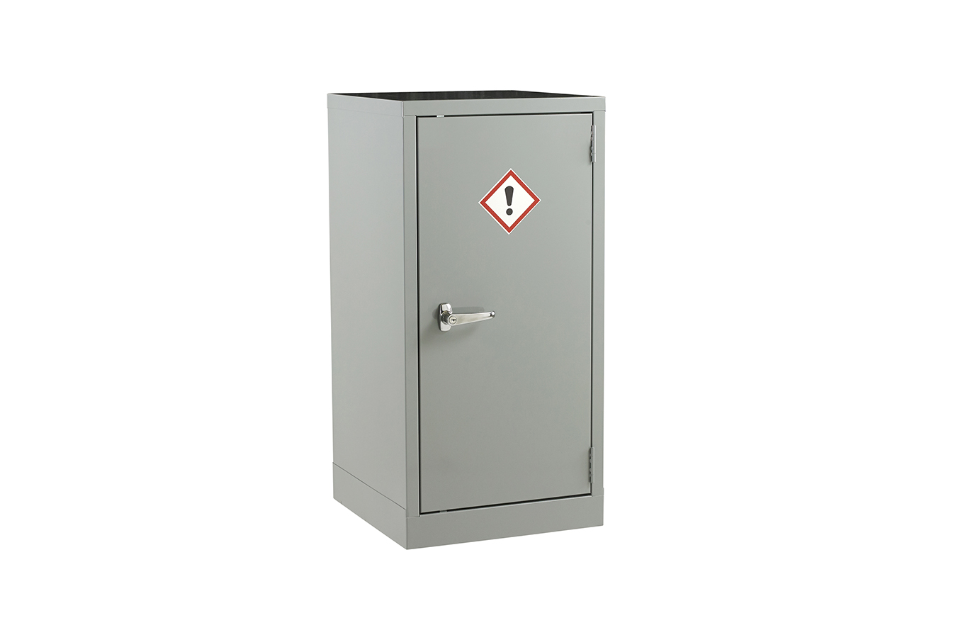 COSHH Substance Cabinet c/w 1 Shelf - H x W x D (mm) 915 x 457 x 457 