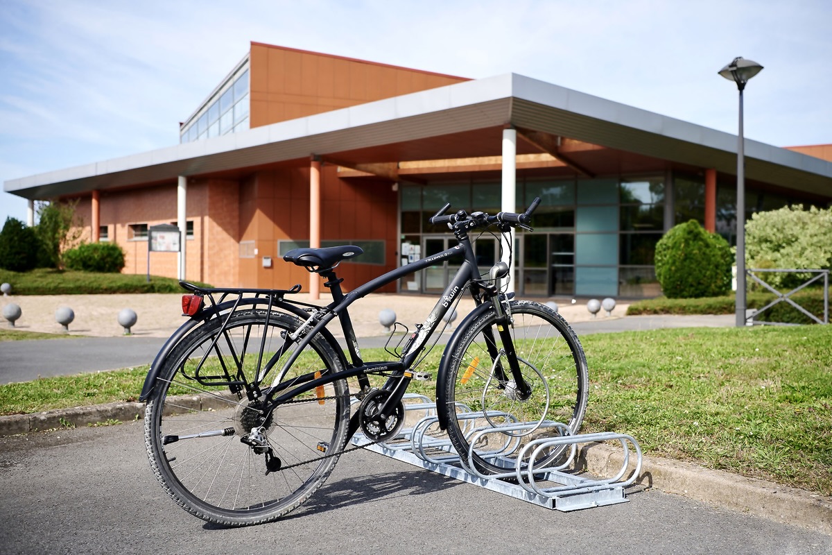 Bicycle Rack 5-Space to Fit Most Bikes