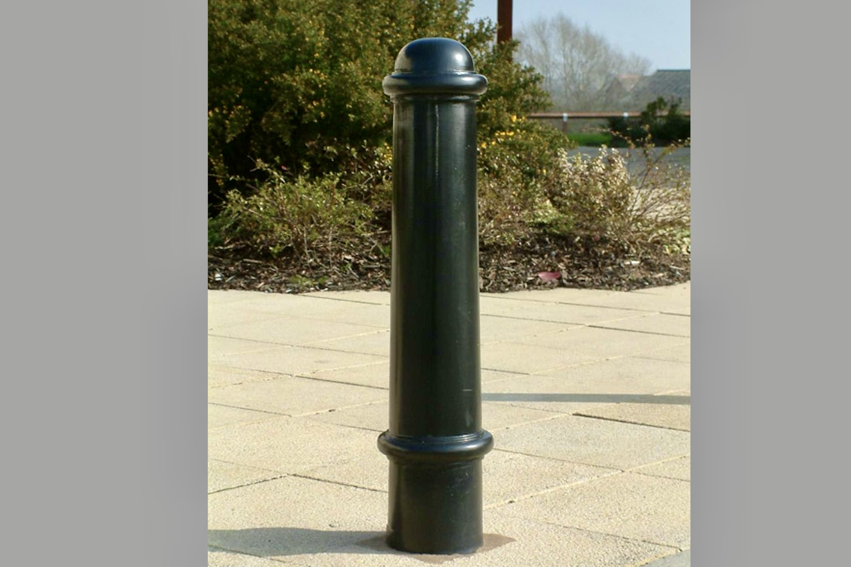 Bollard Ferrocast (Polyurethane) "Delaval" Decorative. Low Maintenance