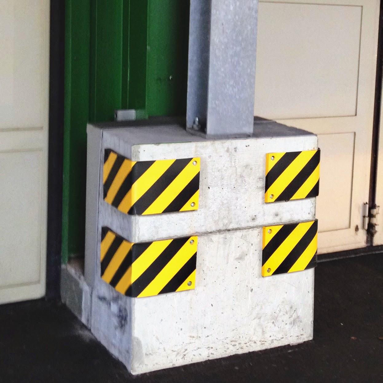 Column Protectors (both round or rectangular), (Polyurethane Foam) for internal/external use