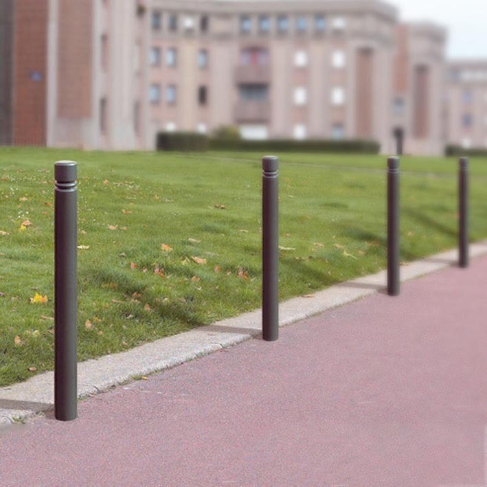 Bollard Steel (76 or 114mm DIA) 1180mm above ground. To be concreted into the ground, 5 Year Warranty