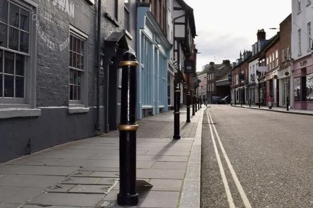 Cornwall Polyurethane Heritage Style Bollard: 
H1070 - Black with Elegant Gold Ring Banding
