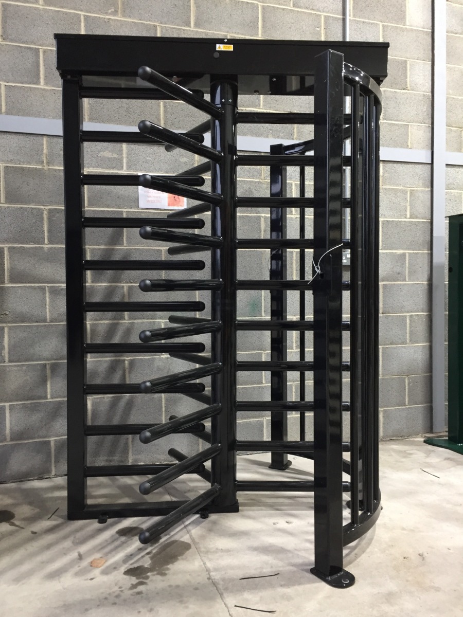Pedestrian Turnstile - Fully Automatic, 3 wing 
Full height and colour coated in black.