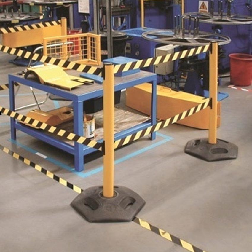 Retractable Dual Line HD Post Versatility In and Out Doors 3.65m length by Tensabarrier