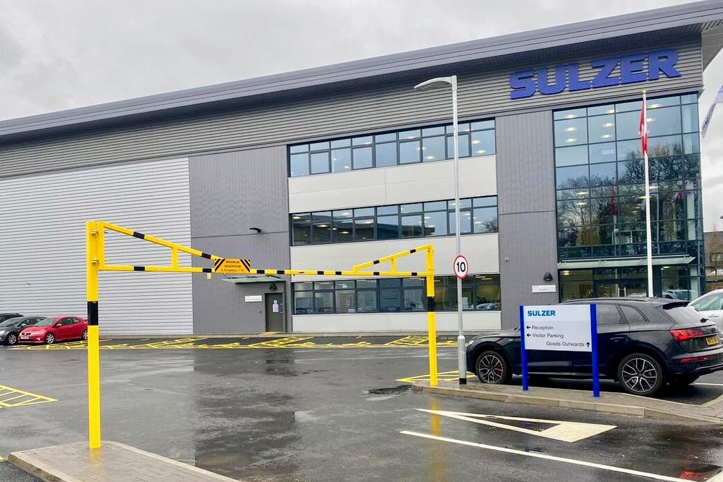 Heavy Duty Double-Leaf Height Restriction Barrier