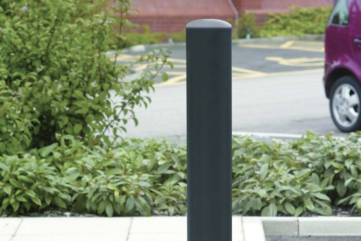 Rhino' RB101 Steel Security Bollard | 114mm & 168mm Diameter
Heavy Duty - Galvanised & Colour Choices - from Marshalls