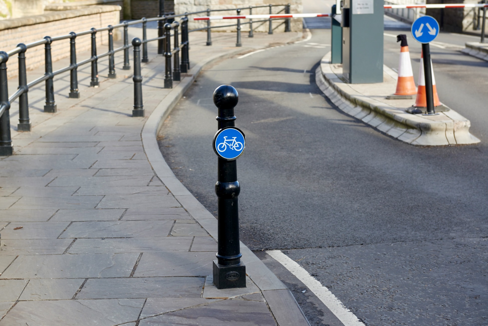 Bollards Barnstaple in Black Ferrocast (Polyurethane) Bollard from Marshalls - 983mm Above Ground