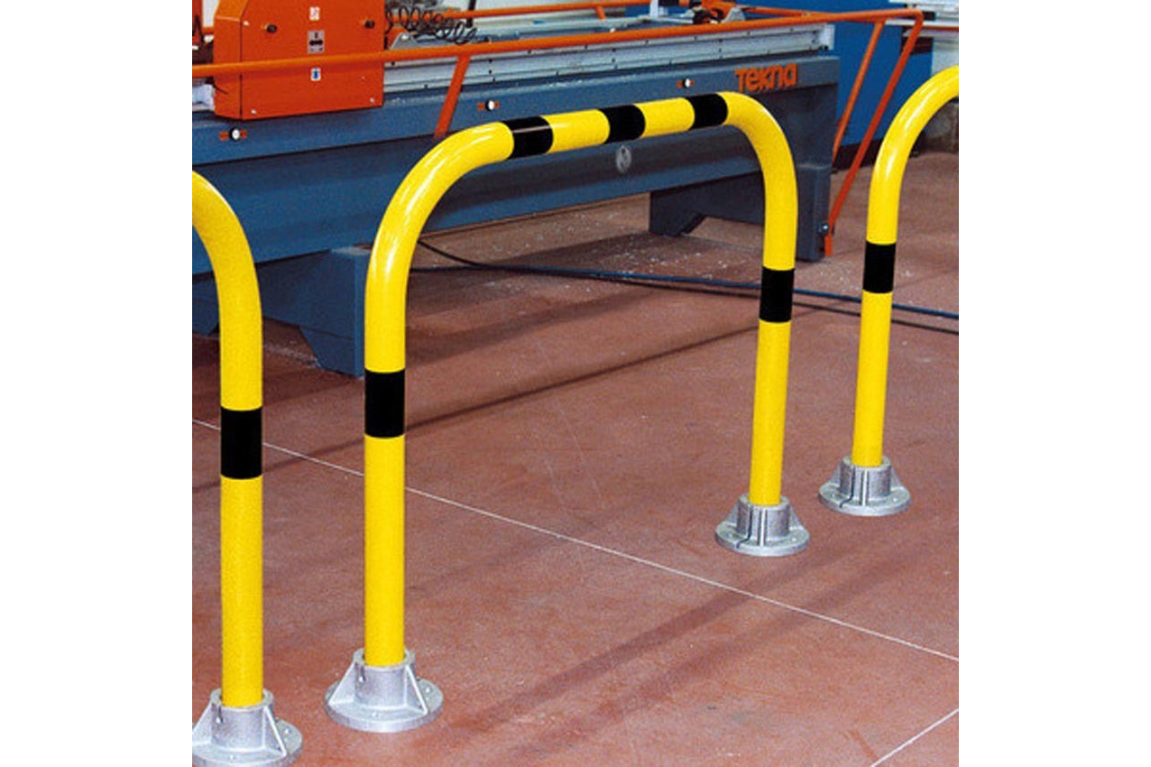 Standard security hoop Barriers