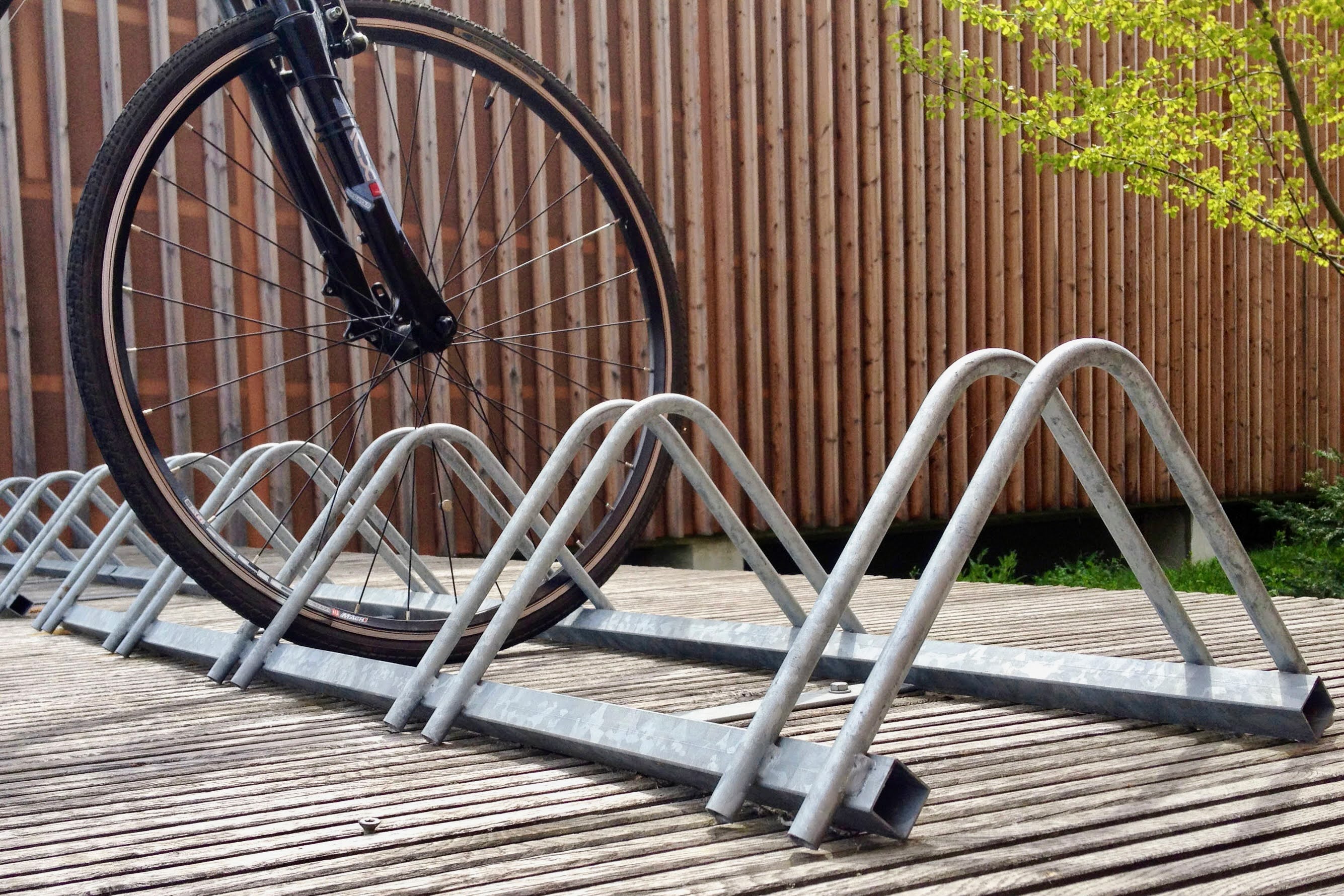 Bicycle Rack for 3 or 5 Bikes & Expandable for 2 More
Long-Life Galvanised Steel & Backed by 10-Year Warranty