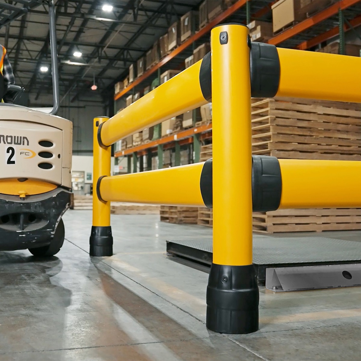 BLACK BULL FLEX+ Impact Protection Railing L-Line
Modular Hi-Viz Polymer Impact Protection - TÜV-Tested



