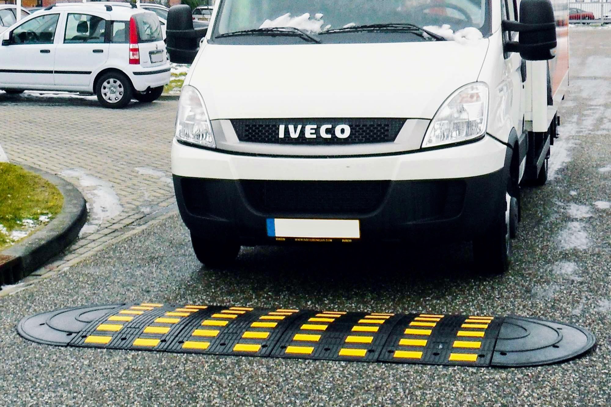 ComfortRide Modular Speed Bumps: Kits 5/10mph SmoothDrive: Safe, Low Impact (HGV Friendly)
