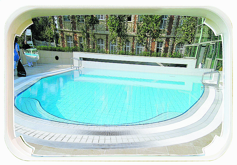 Mirrors for Swimming/Aquatic Pool Safety Options for Outdoor and indoor pools (Aquatic or Leisure)