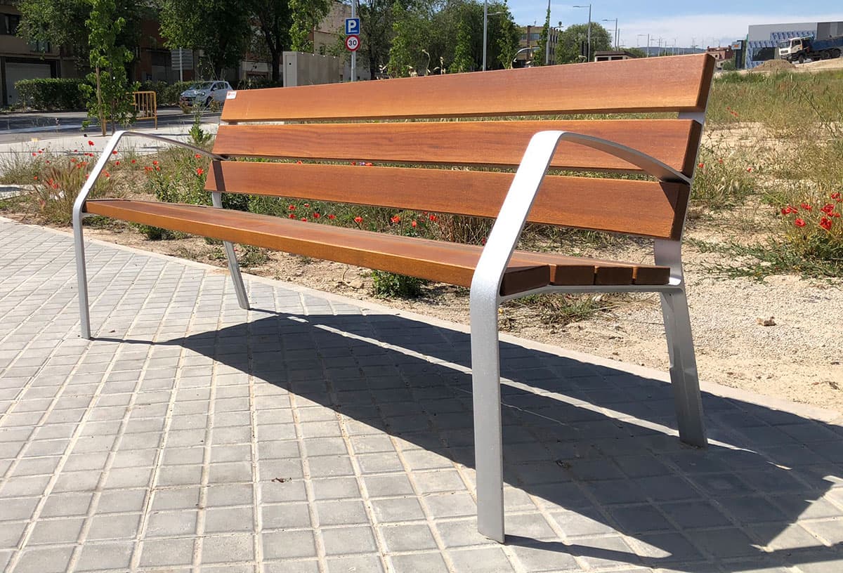 Outdoor Bench - aluminium and tropical wood construction,water-repellent