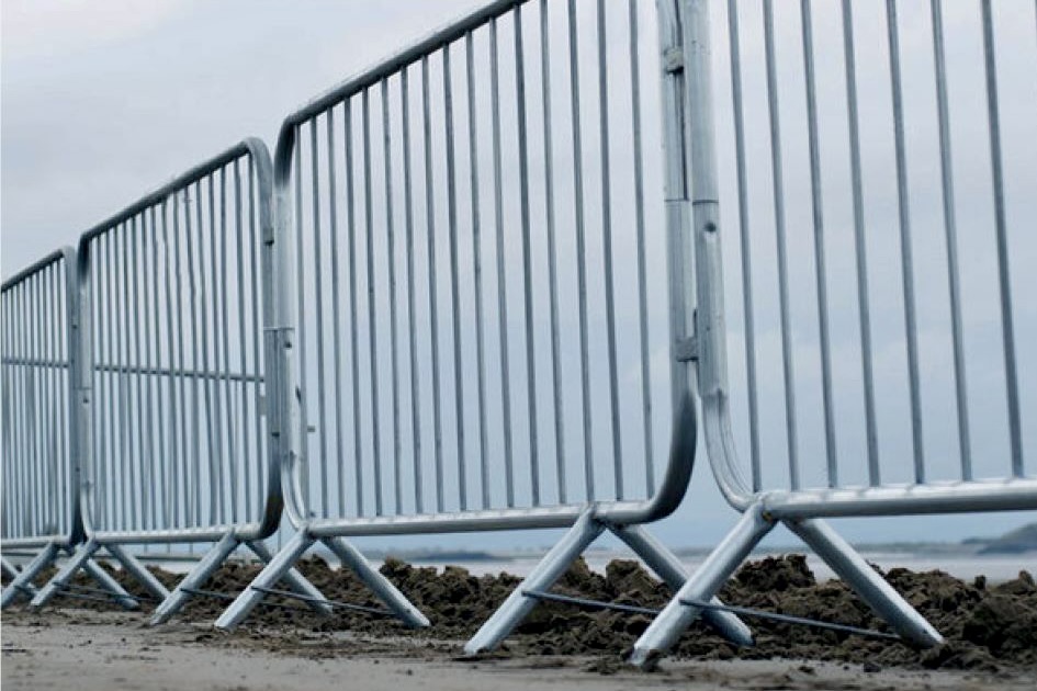 Heavy Duty Crowd Barriers: 2.3M Wide Value Packs
For Construction & Events | Galvanised & Colours