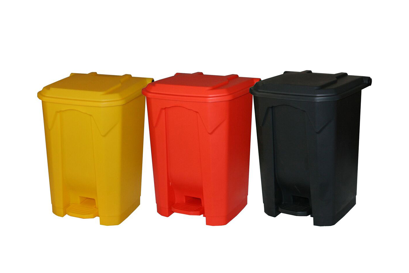 80 Litre Pedal Bin in high quality polypropylene. Lightweight & Hygienic and easy to wipe clean