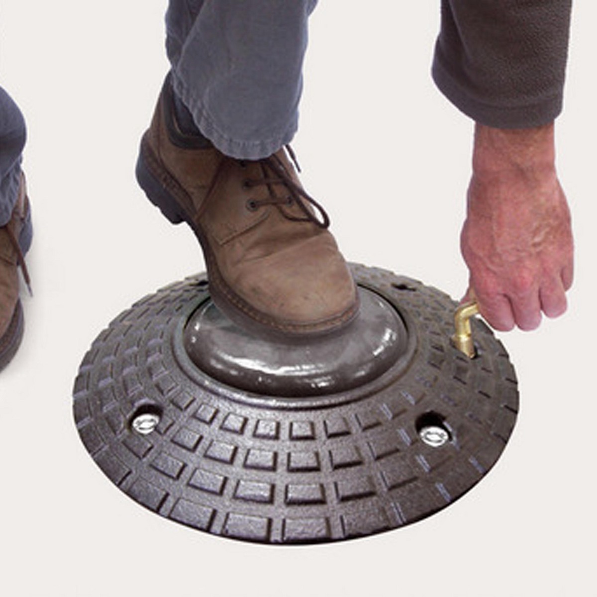 Telescopic Cast Iron Bollard: D160, 220 & 270mm
Access Restriction Retractable Semi-Automatic Design