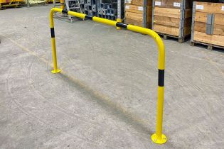 Hooped Barrier | 48mm Diameter
Hi-Visibility Safety with Crossbar Option