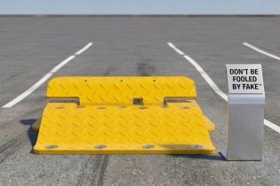 Surface Mounted HGV Flow Plate
Original One-Way Traffic Solution