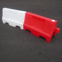 Interlocking Hi-Vis Fillable Red/White Barriers
Water or Sand Filled for Stability & Strength
1 Metre Long | Packs of 10, 20, 40, 50 or 100