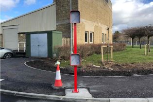 Pedestals for Automatic Products - Aluminium