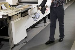 Diamond Finish Anti-Fatigue Matting: Durable, Safe, and Comfortable - Available in Mats or Rolls