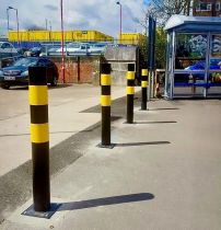 Heavy-Duty, Hi-Vis Bollards, Black with Yellow Stripes
Multiple Diameters & Heights + Impact-Resistant