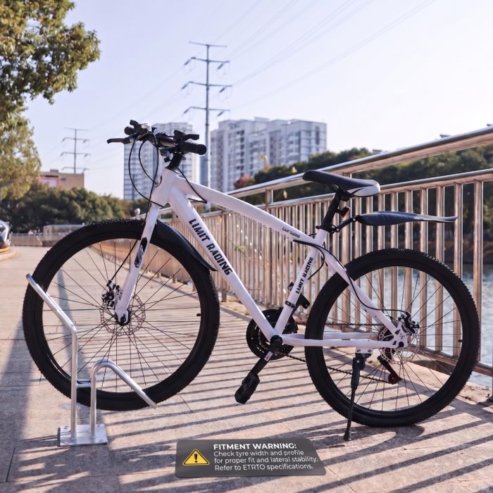 Bicycle&#x20;in&#x20;CITY&#x20;VARIO&#x20;rack.