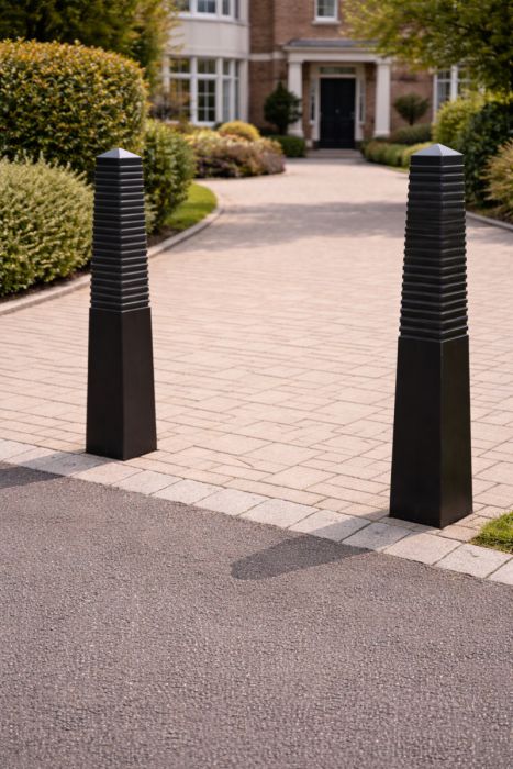 Bollard Ferrocast (Polyurethane) "Camden" Decorative from Marshalls. Low Maintenance