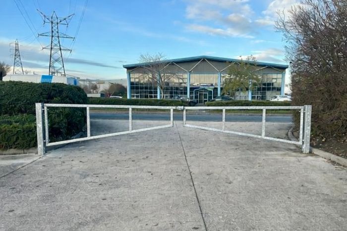 Double&#x20;Leaf&#x20;Swing&#x20;Gate&#x20;6&#x20;-12m&#x20;-&#x20;Galvanised&#x20;Steel