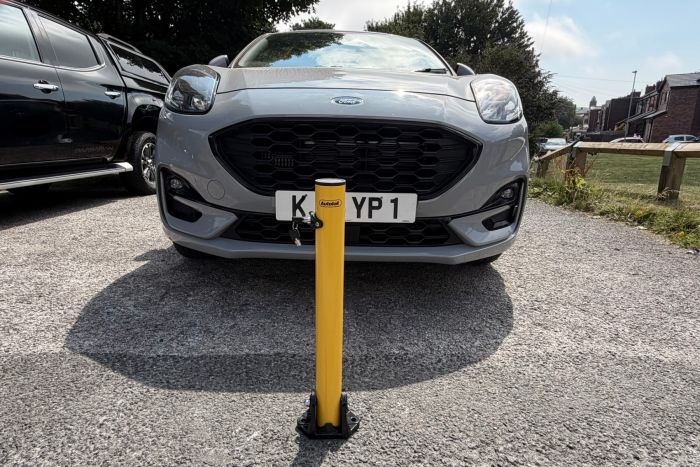 Autolok&#x20;KYP1&#x20;Folding&#x20;Parking&#x20;Post&#x20;shown&#x20;in&#x20;locked&#x20;position