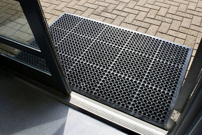 Heavy Duty Entryway Mat - Scrape & Drain Efficiently  Anti-Slip Grip, Easy Clean - 13mm Durable Rubber  Safe, Secure, Indoor/Outdoor & High Traffic Friendly