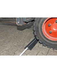 Hose/cable ramps, hosts up to 20mm Diameter 10m reel. Effectively protects cables and hoses from drive-over damage.