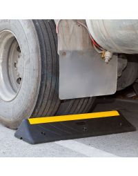 Heavy Duty HGV Wheel Stop - 1000mm x 150mm Height