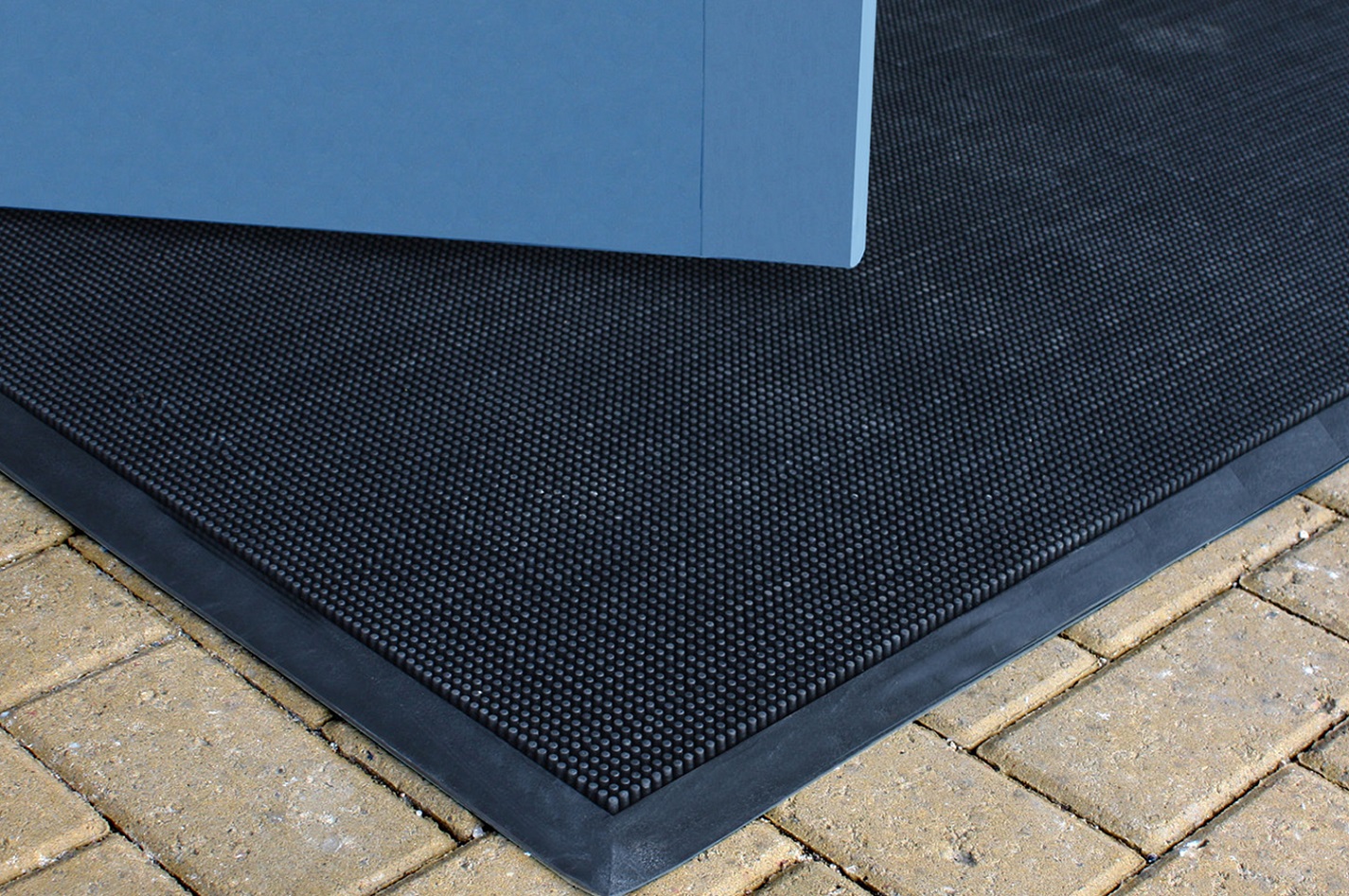 HD Entrance Matting with Flexible Rubber Pin Brush type Bristles - High Performer even in Extreme Weather Conditions