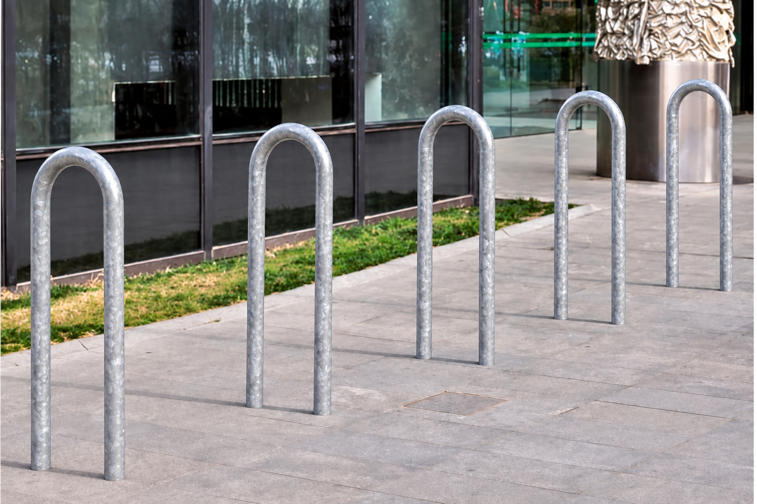 Hooped Bike Stand (Trombone Styled & Extra Height)
Easy to use and suitable for a wide range of locations