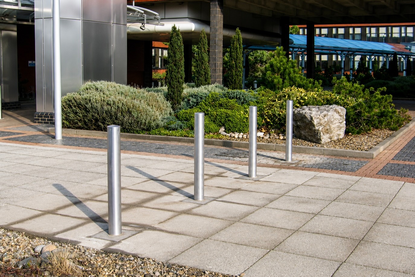 Stainless Steel 304 Bollard - Semi-Domed or Mitre Top
H750mm & Diameter Choices from 48mm to 204mm