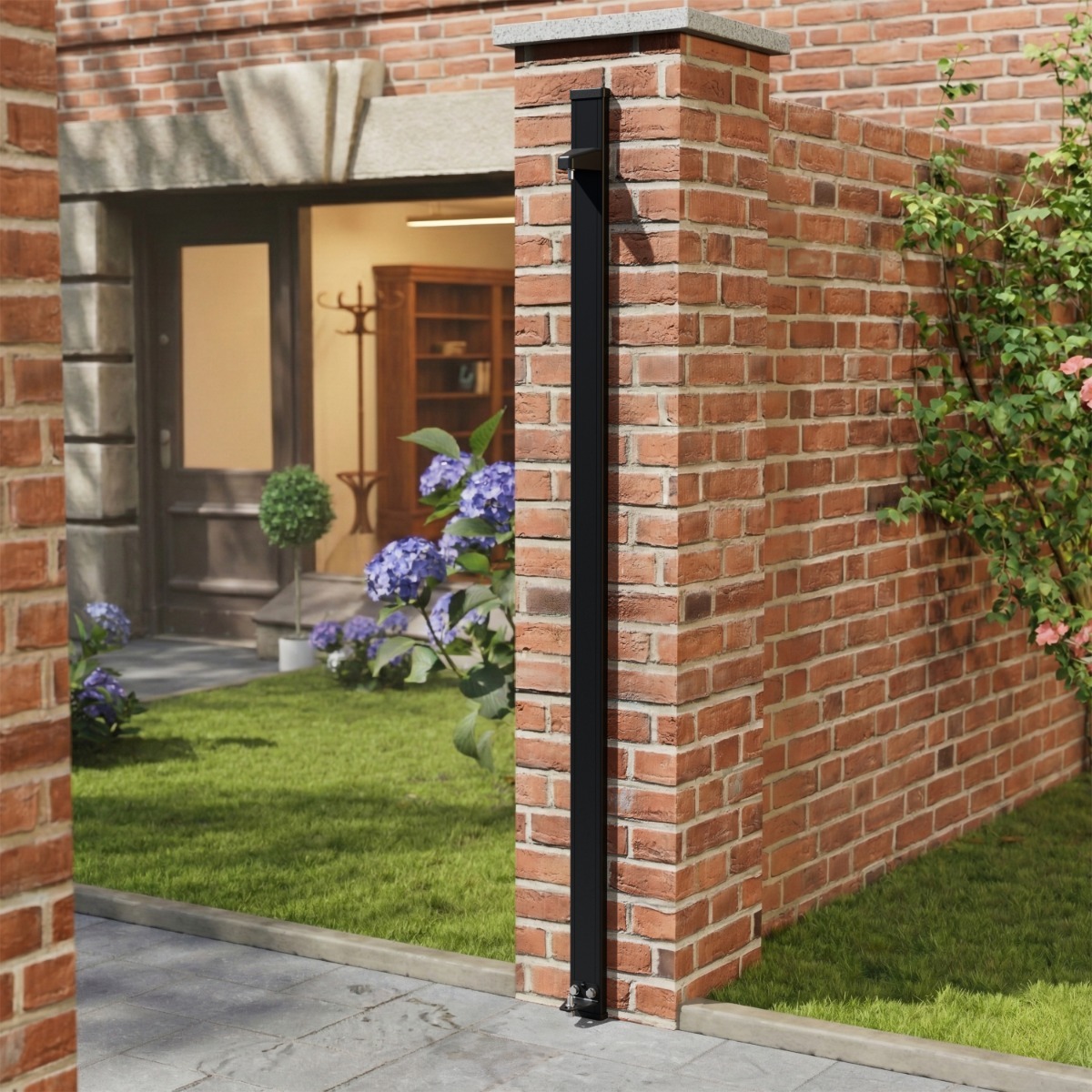 Composite Garden Side Gate: Flat Top 
Vertical Infill & Fully Boarded in Black or Grey