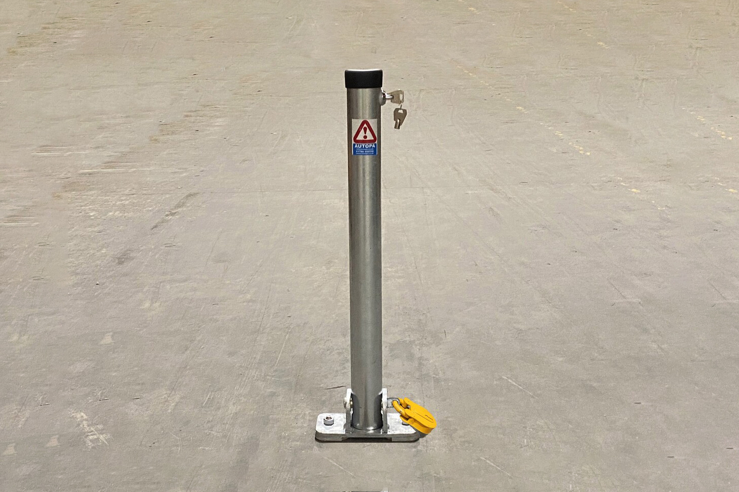Premium Folding Parking Post with Fire Brigade Access
Galvanised + Colour & Stainless-Steel Finish Options