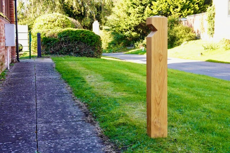 Stratton Timber Bollard : Hi-Efficiency LED Illumination 
Crafted in Larch or Oak Wood - ECO-Friendly and Durable