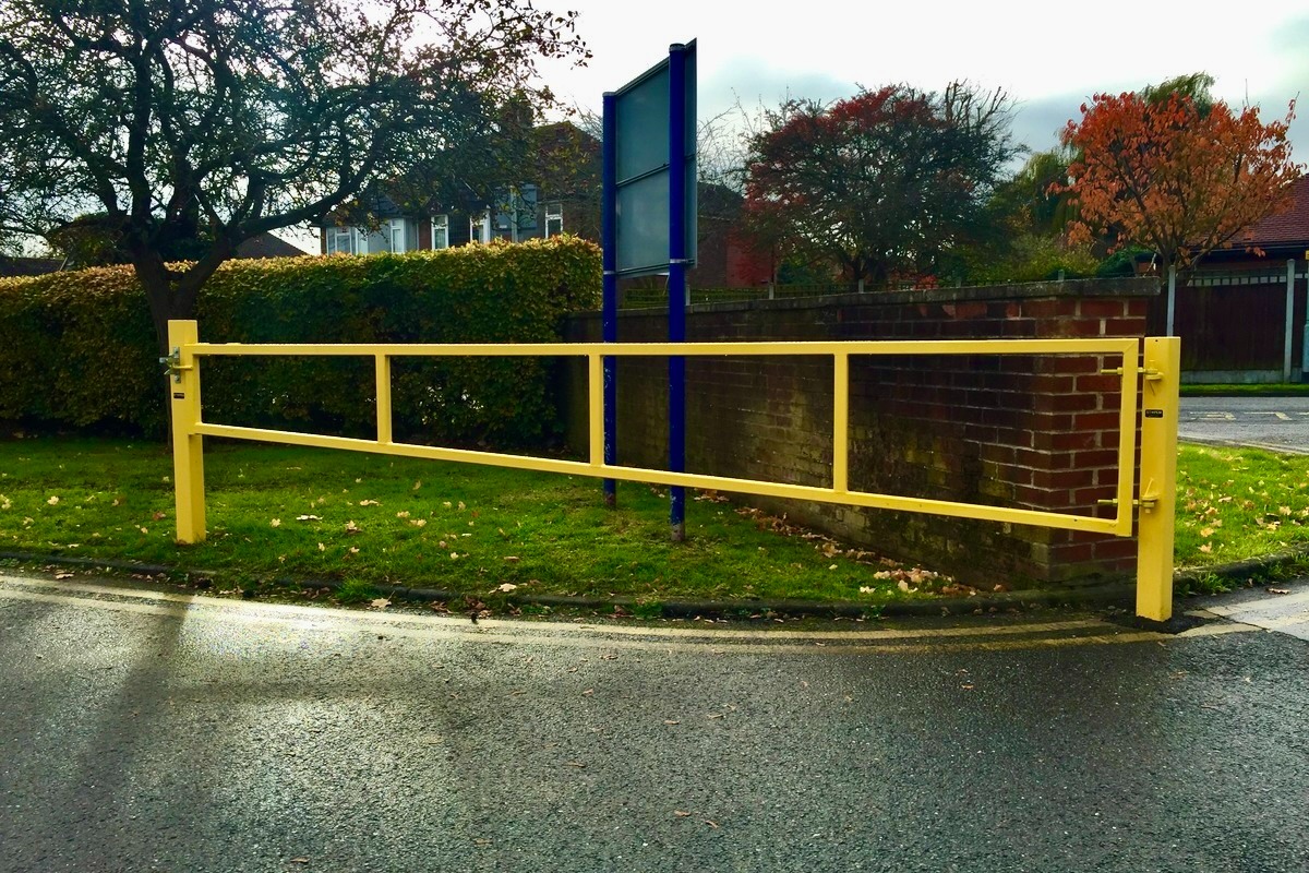 Heavy-Duty Premium Steel Swing Gate 
Reliable Access Control | 3-6m Width