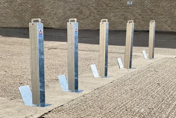 Removable Square Post (745mm high) Galvanised finish. Integral Lock - Sold Secure - Protects against unwanted vehicle access