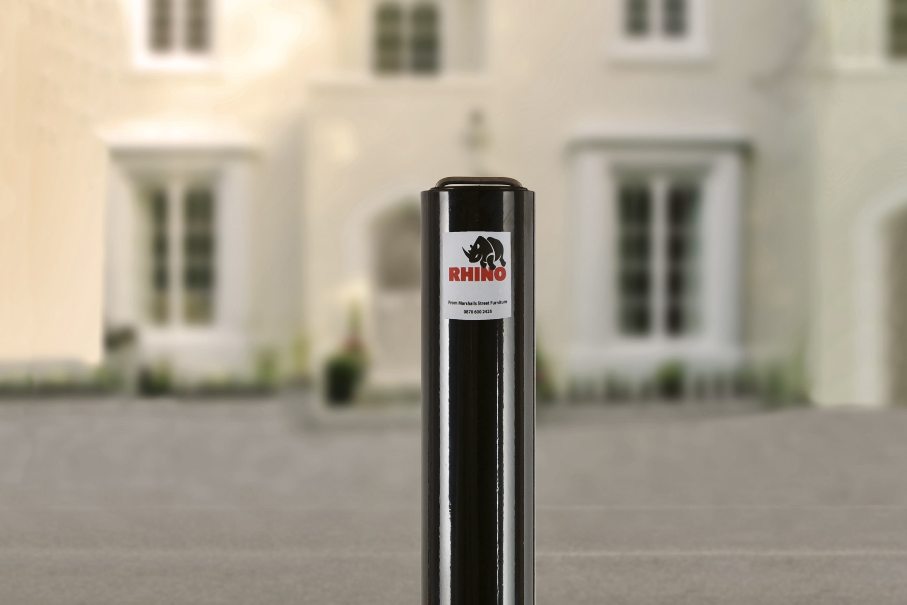 HD Telescopic Bollard (DIA 114mm & High 670mm) from Rhino. Perfect for Commercial use RT 114/670