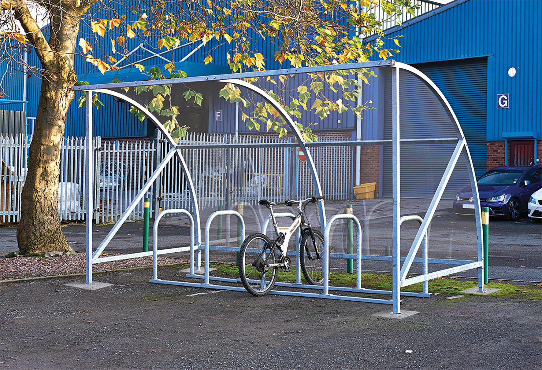 Dudley Bicycle Shelter: Customisable & Weatherproof 
PETG Curved Roof - Plus Free Sheffield Bike Stands