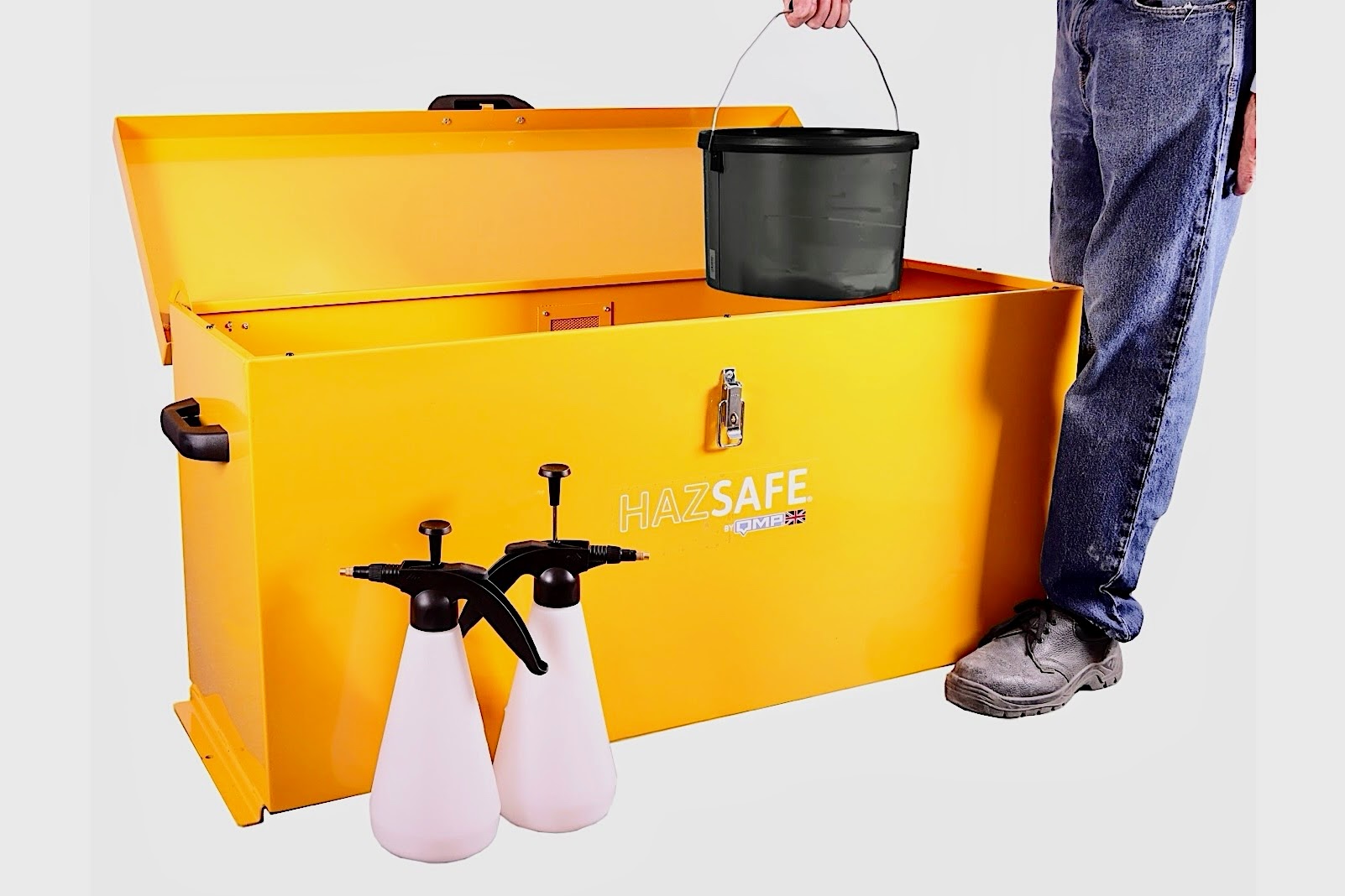 Hazard Safe Site Secure Boxes: CoSHH Compliant
Safe Ventilated Portable Transport & Indoor Storage