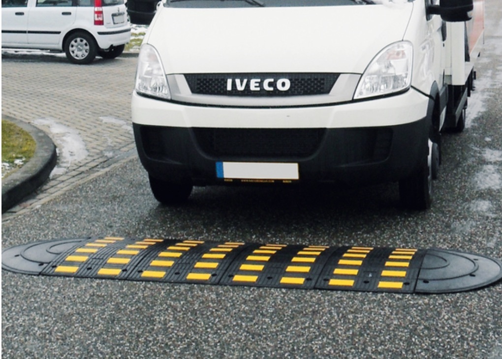 ComfortRide Modular Speed Bumps: Kits 5/10mph SmoothDrive: Safe, Low Impact (HGV Friendly)