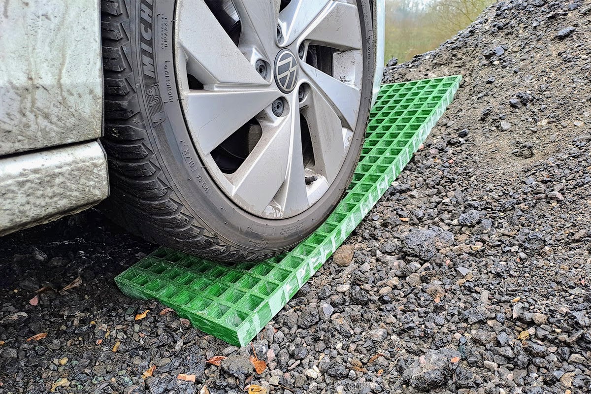 GRP Waffle Boards - Off-Road Traction Aid (Pairs)

