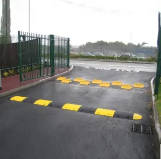Speed Bumps & Flow Plates